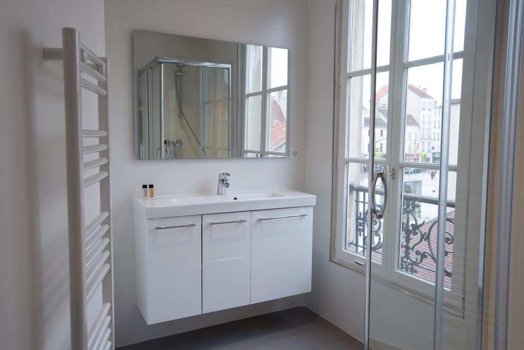 By Jo - Proc 2d Apartment Saint-Germain-en-Laye
